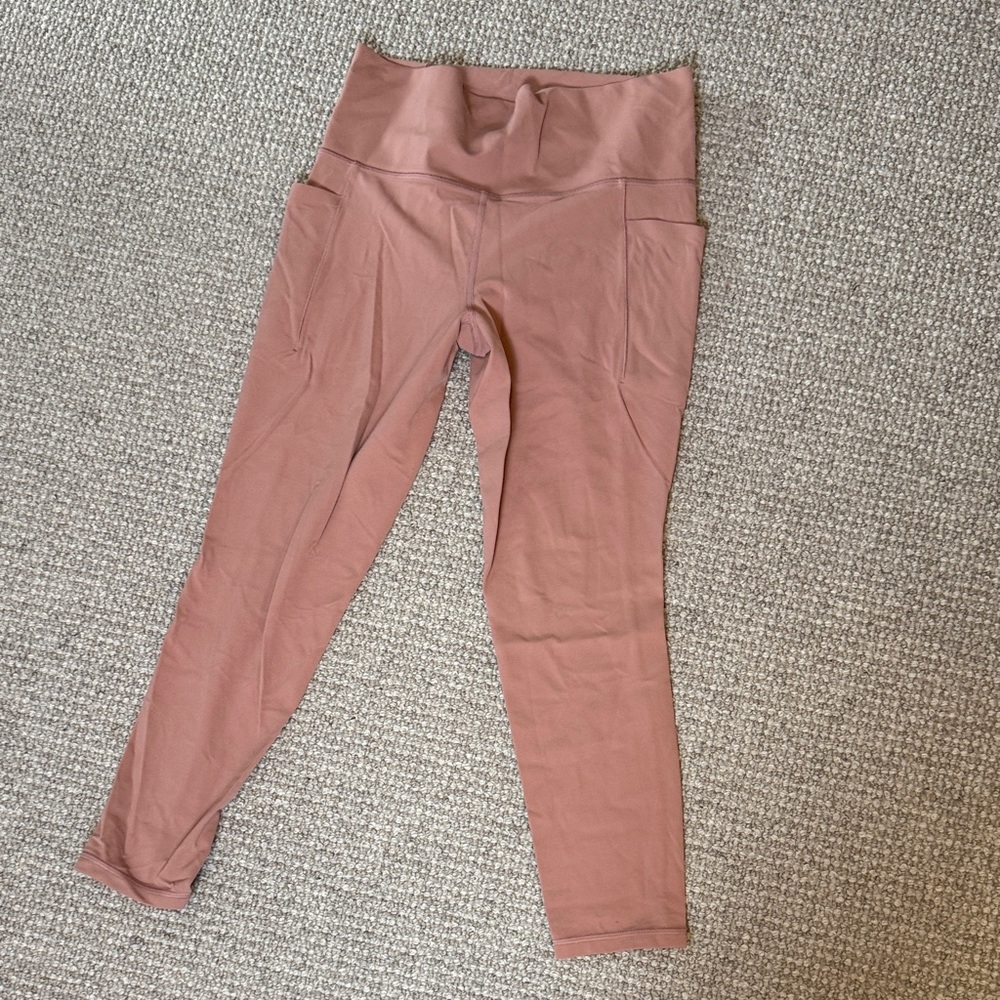 Athleta Rose Mauve High-Waisted 7/8 Leggings with side pockets